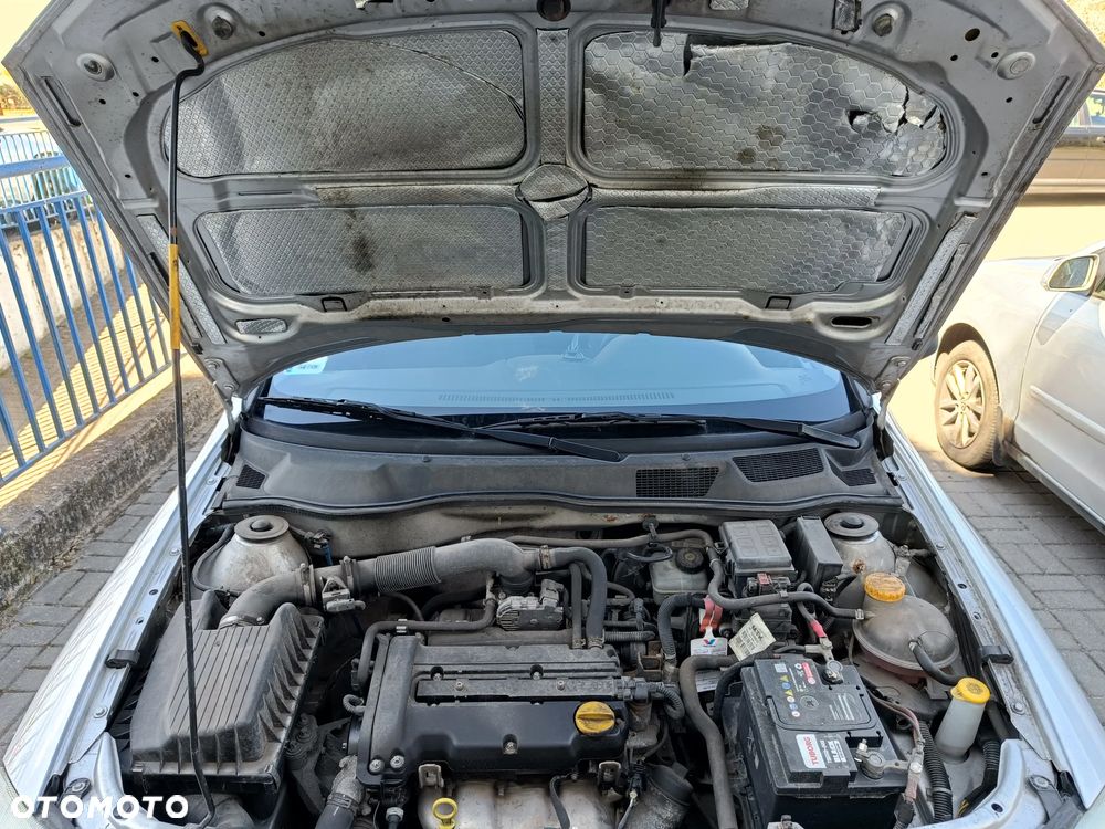 Opel Astra - 24