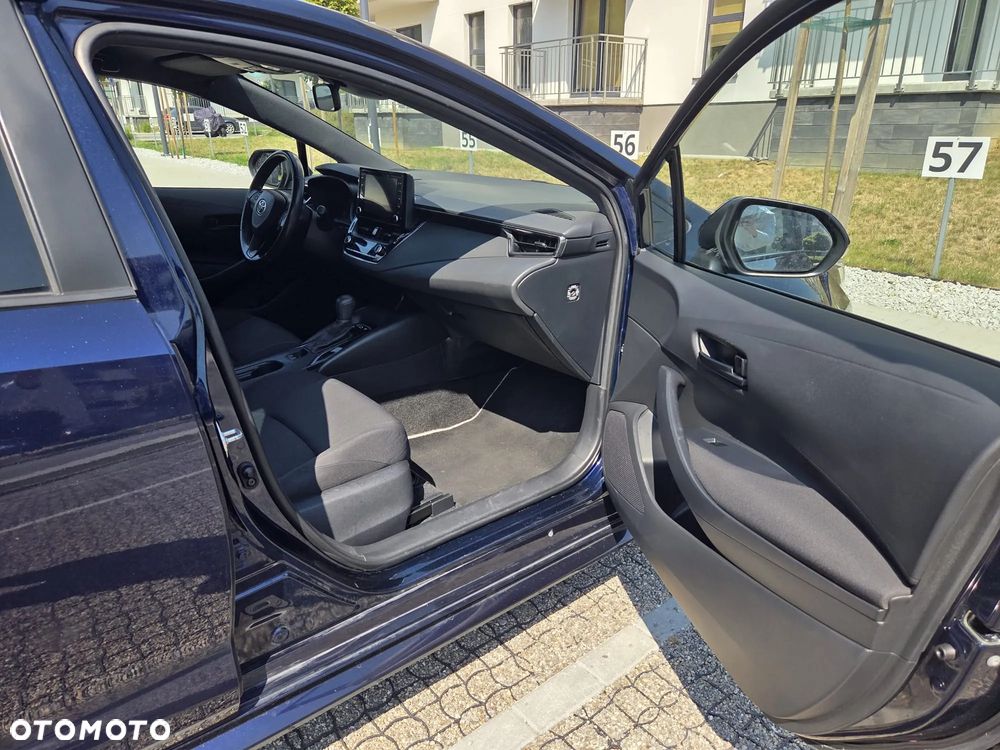 Toyota Corolla - 8