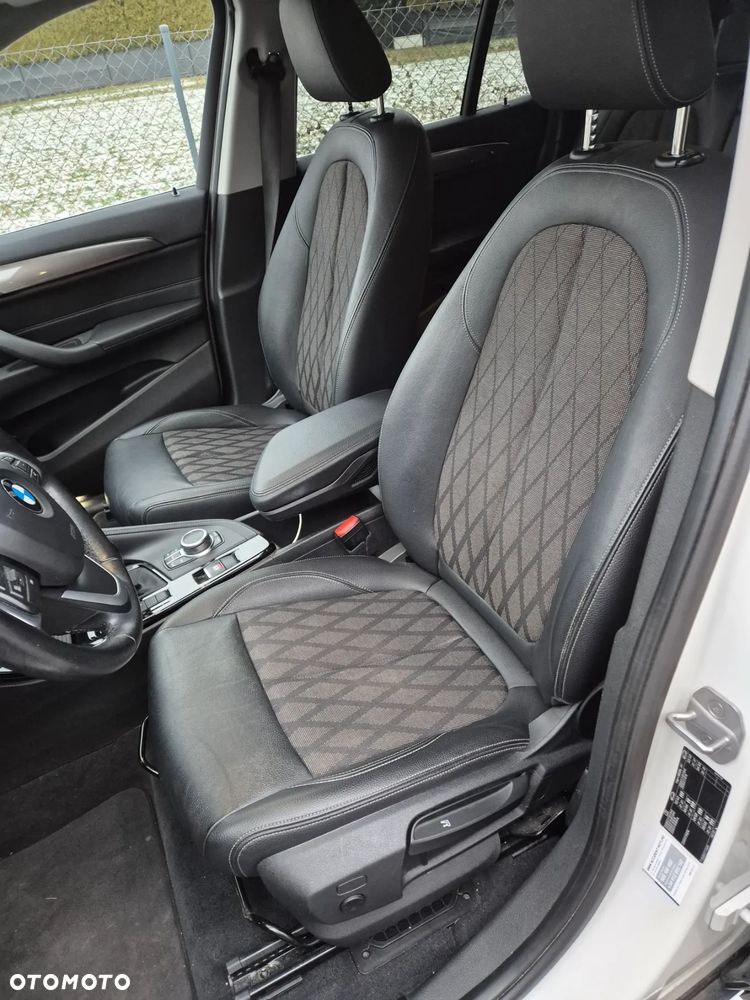 BMW X1 sDrive18d Advantage sport - 16