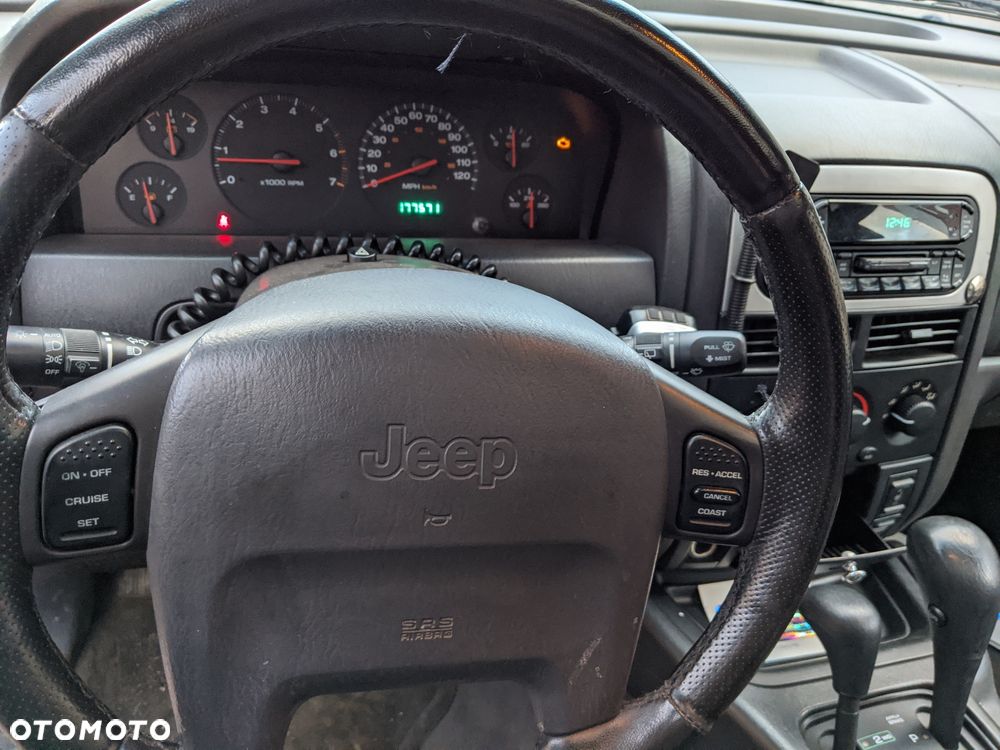 Jeep Grand Cherokee 4.0 Laredo - 5