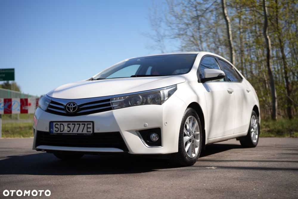 Toyota Corolla 1.4 D-4D Premium - 2