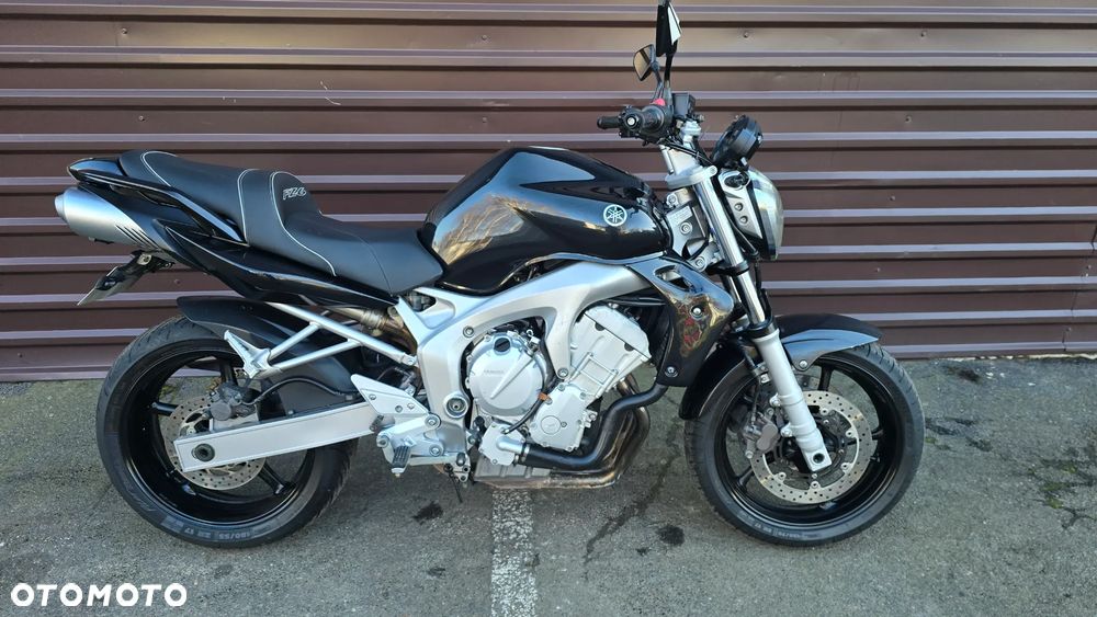 Yamaha FZ6 - 8