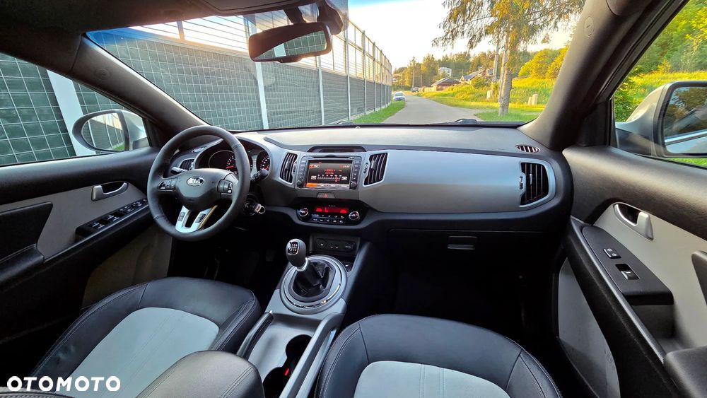 Kia Sportage 2.0 CRDI XL - 31