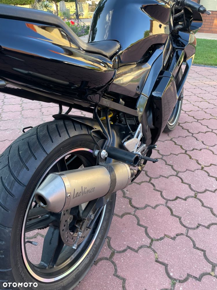 Yamaha TZR - 5