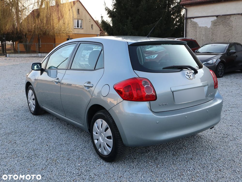 Toyota Auris 1.33 VVT-i Terra Start - 6
