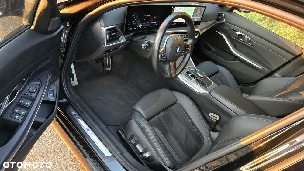 BMW Seria 3 330d Touring M Sport - 10