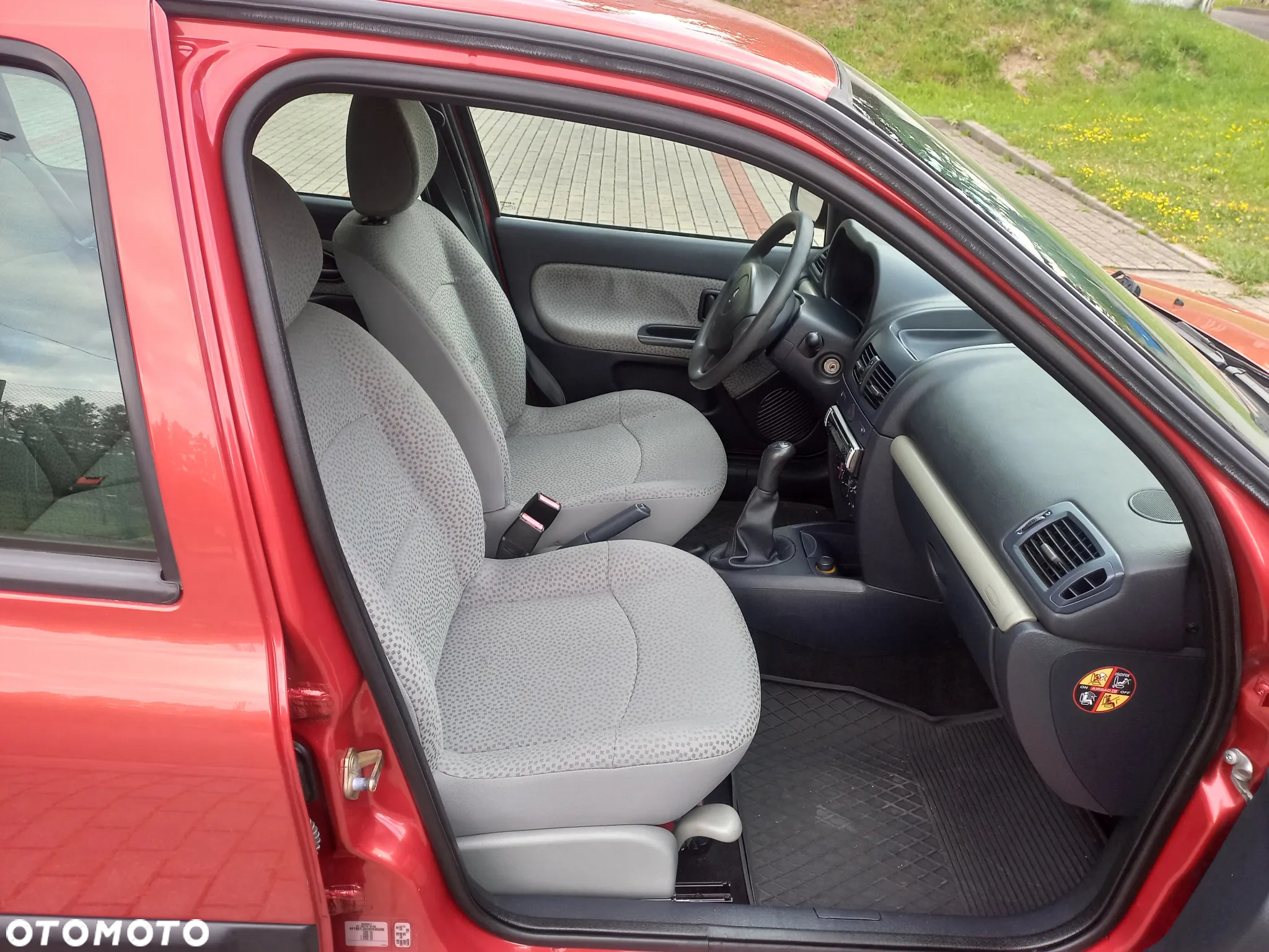 Renault Clio 1.5 dCi Alize - 6