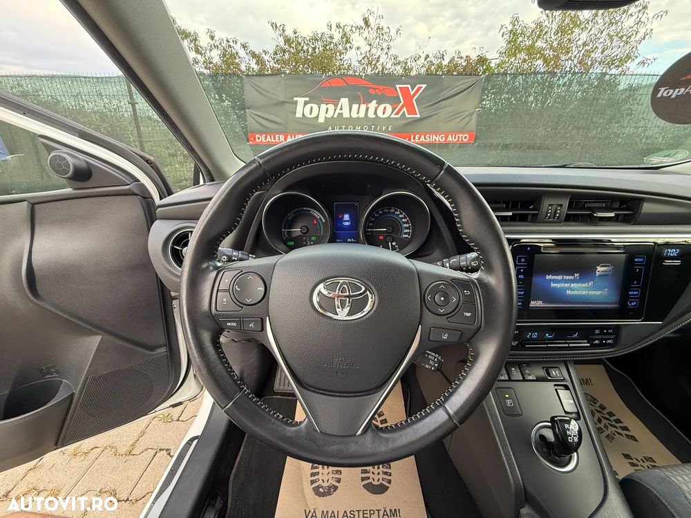 Toyota Auris 1.8 VVT-i Automatik Team Deutschland - 22