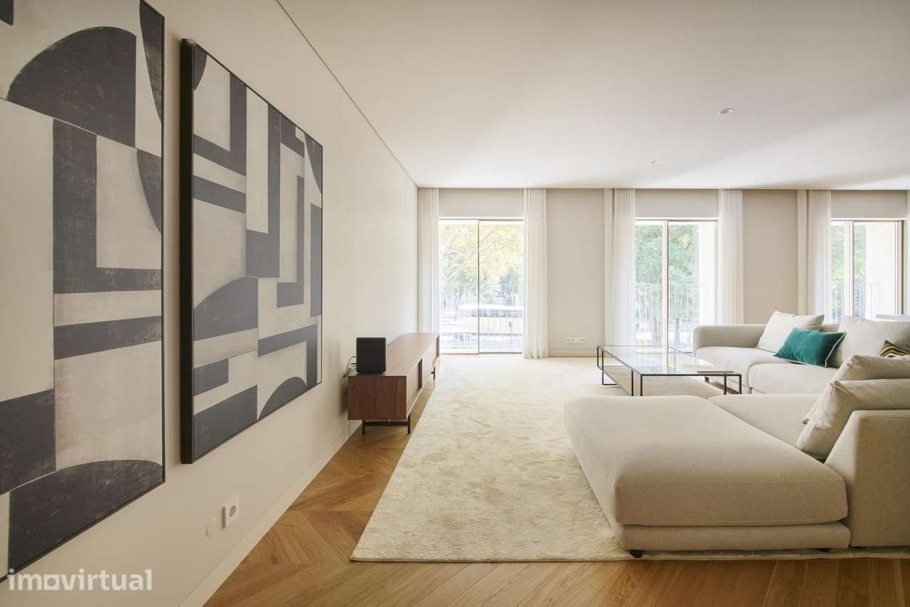 Apartamento T2 com estacionamento, Avenida da Liberdade, Lisboa - Grande imagem: 2/57