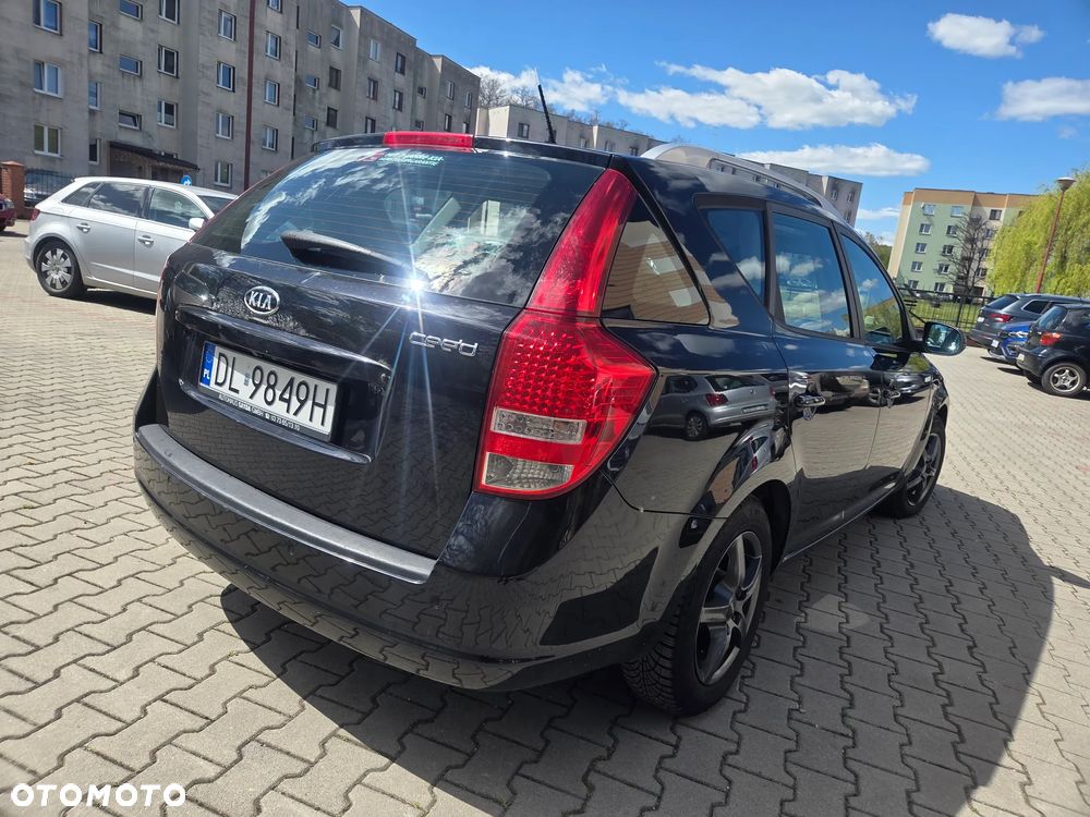 Kia Ceed 1.4 CVVT Attract - 3