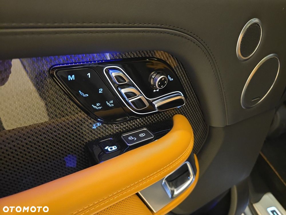 Land Rover Range Rover - 26