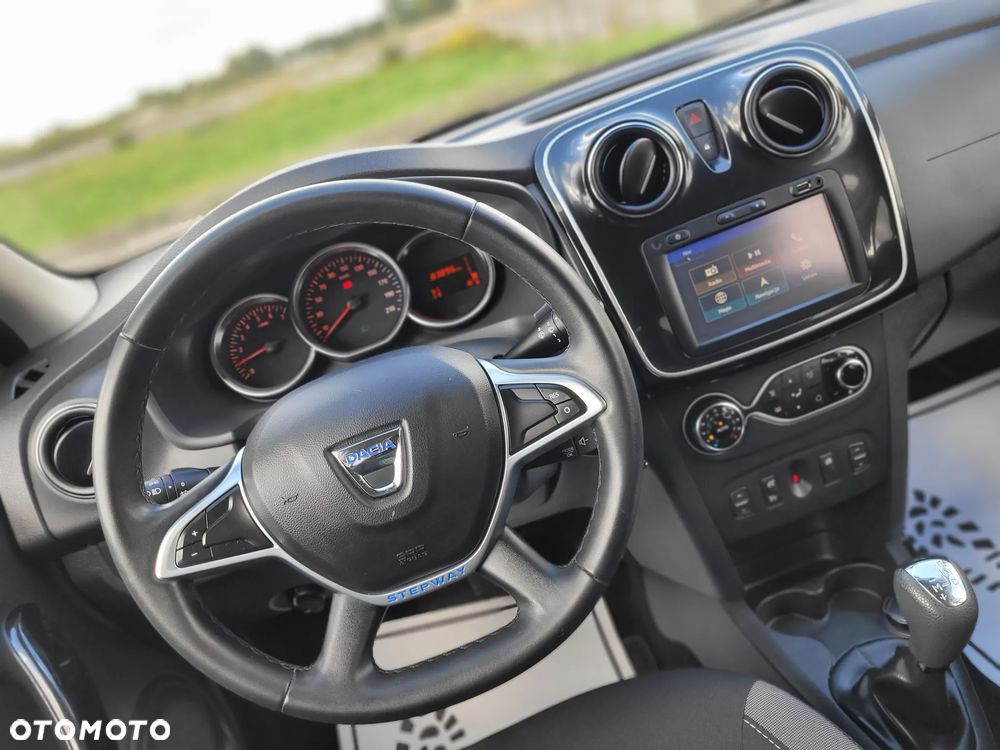Dacia Sandero Stepway - 25