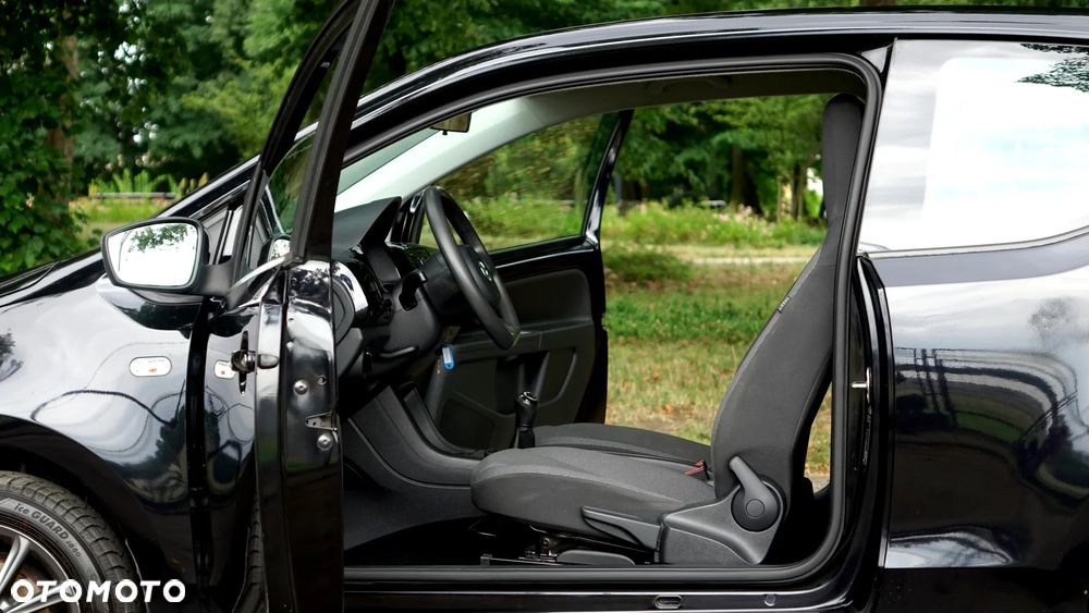 Volkswagen up! move - 6