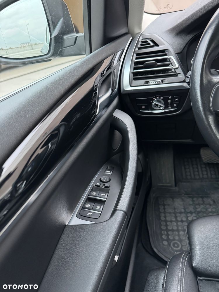 BMW X3 - 15