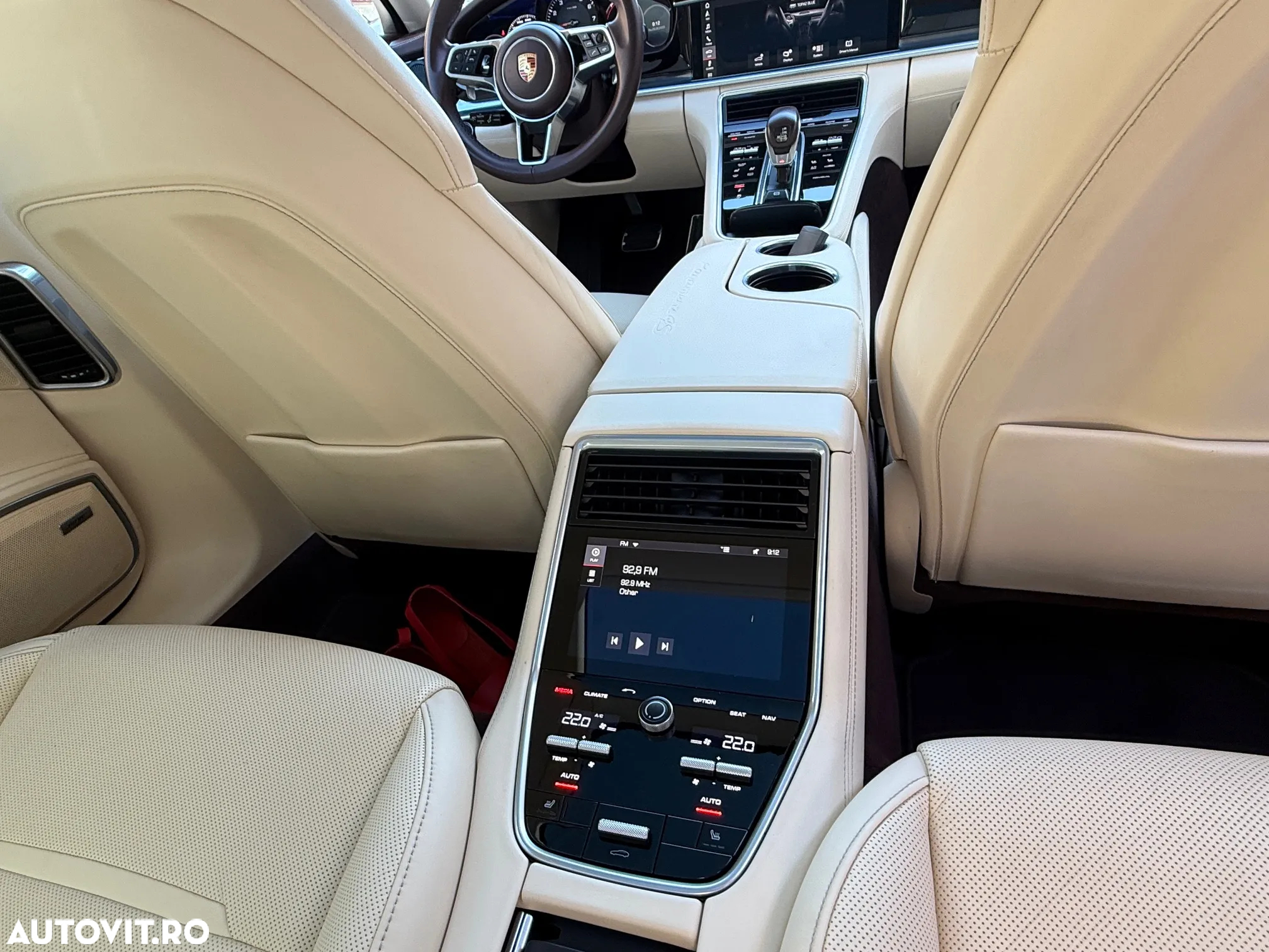 Porsche Panamera 4S - 13
