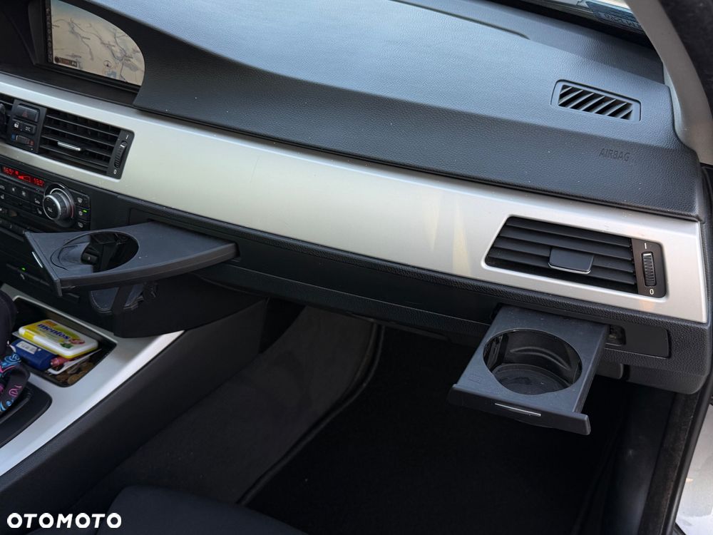 BMW Seria 3 - 17