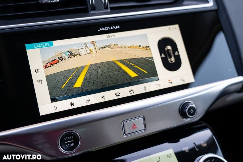 Jaguar I-Pace - 36