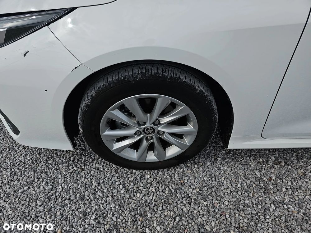 Toyota Corolla 1.8 Hybrid Comfort - 10