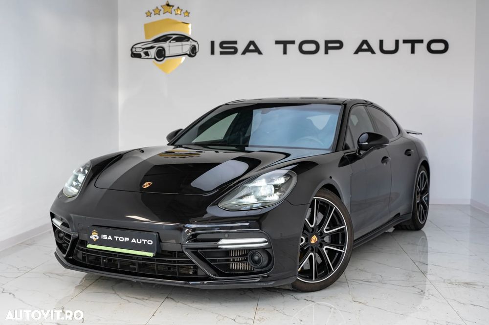 Porsche Panamera Turbo - 1