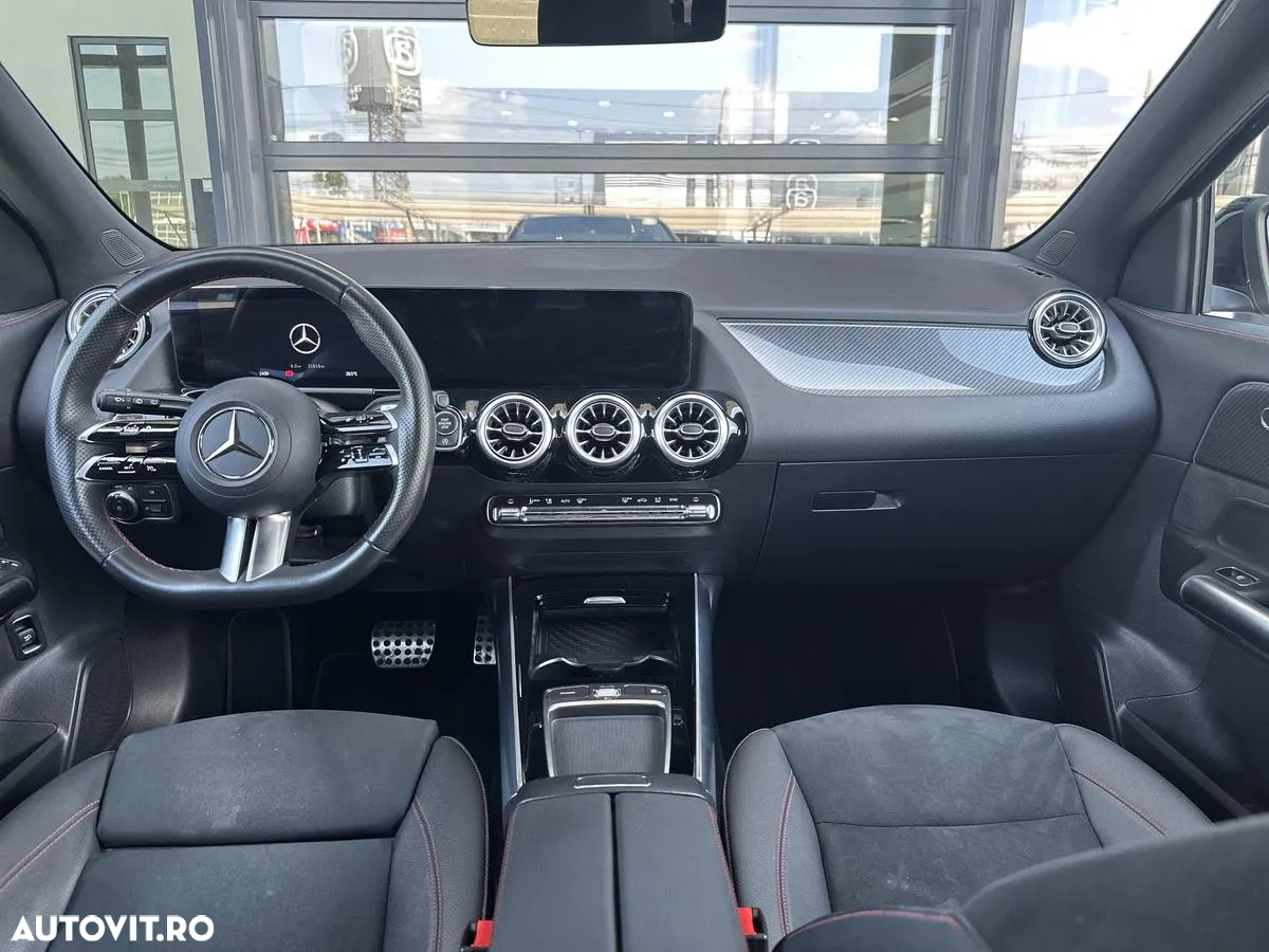 Mercedes-Benz GLA 200 d 4Matic 8G-DCT AMG Line - 12
