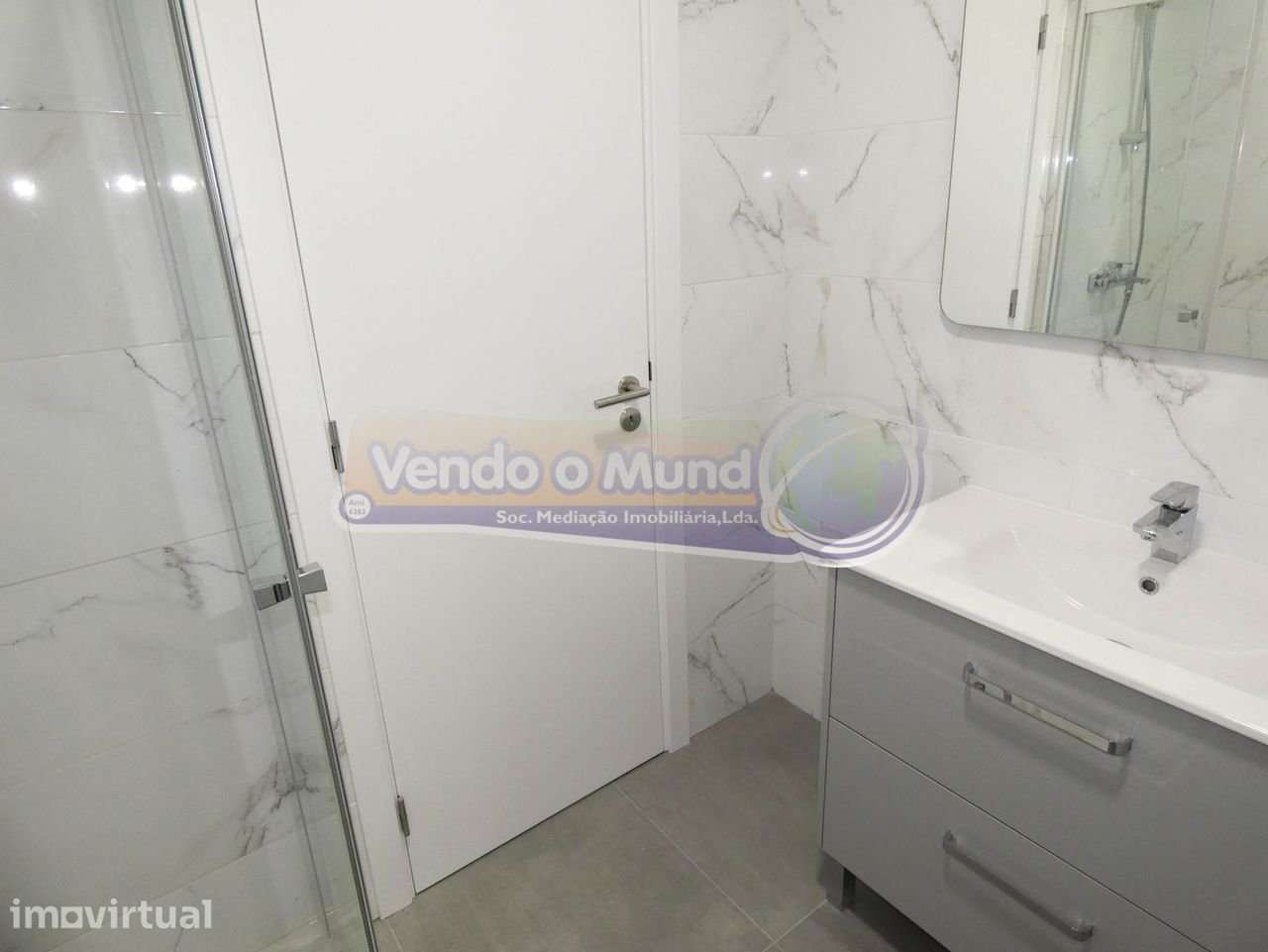 Apartamento T2 na Amadora (LXAMD025) - Grande imagem: 2/11