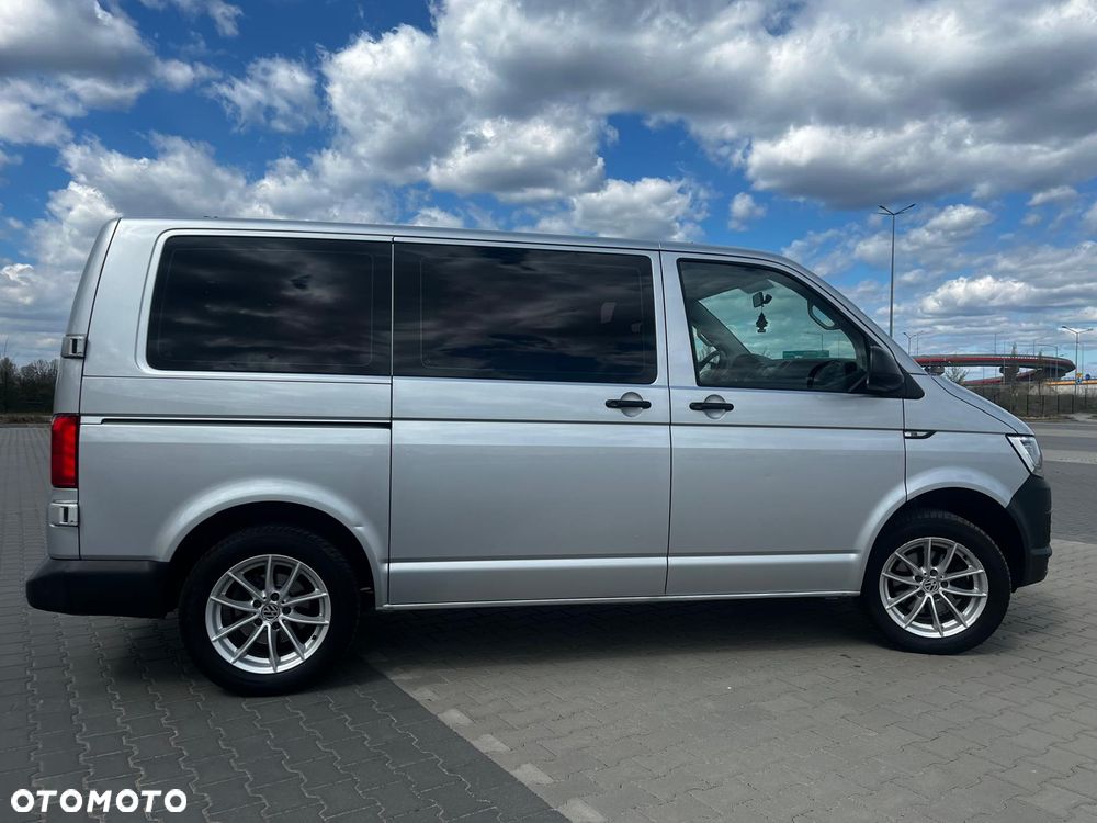 Volkswagen Transporter - 12