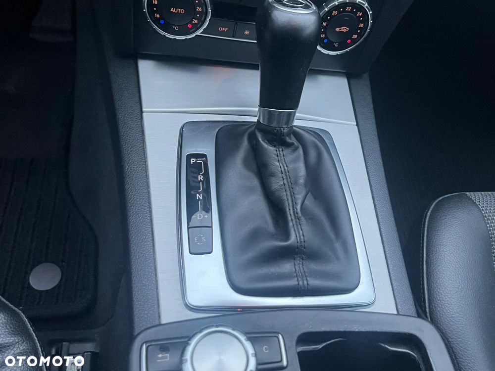 Mercedes-Benz Klasa C 220 CDI 7G-TRONIC Avantgarde Edition - 7