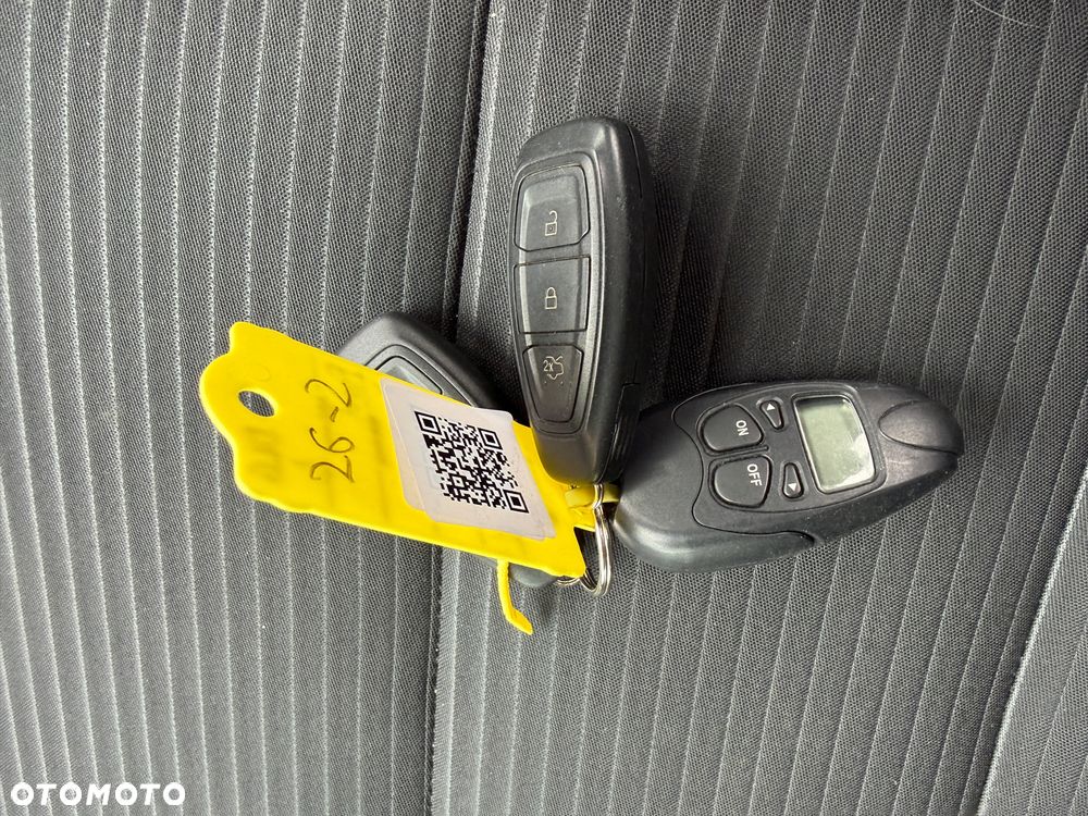 Ford Kuga 1.5 EcoBlue FWD Titanium X - 34