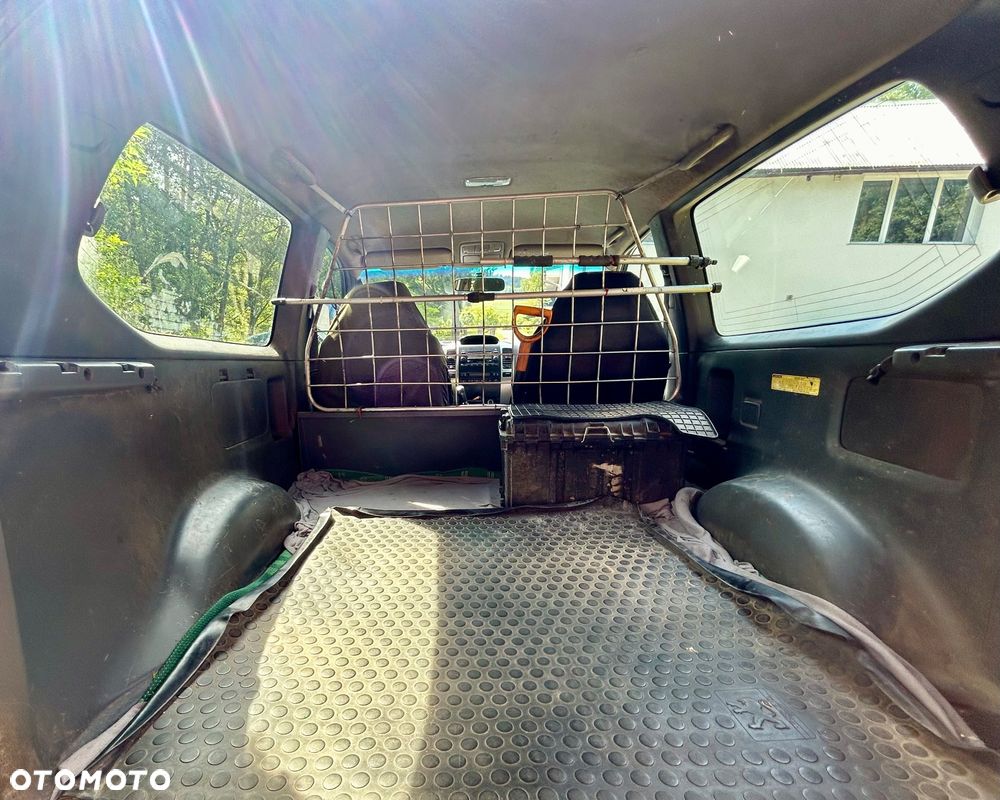 Toyota Land Cruiser 3.0 D Luna - 15