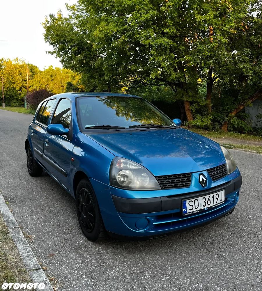 Renault Clio - 1