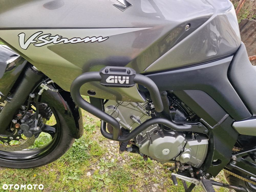 Suzuki V-STROM - 28