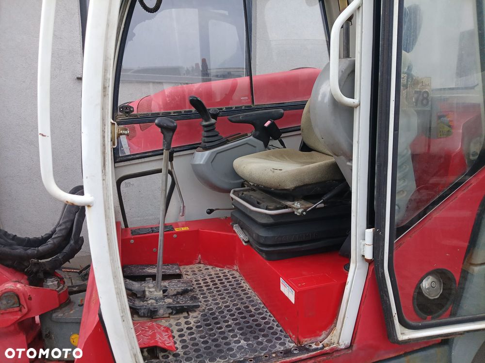 Yanmar B25V - 17