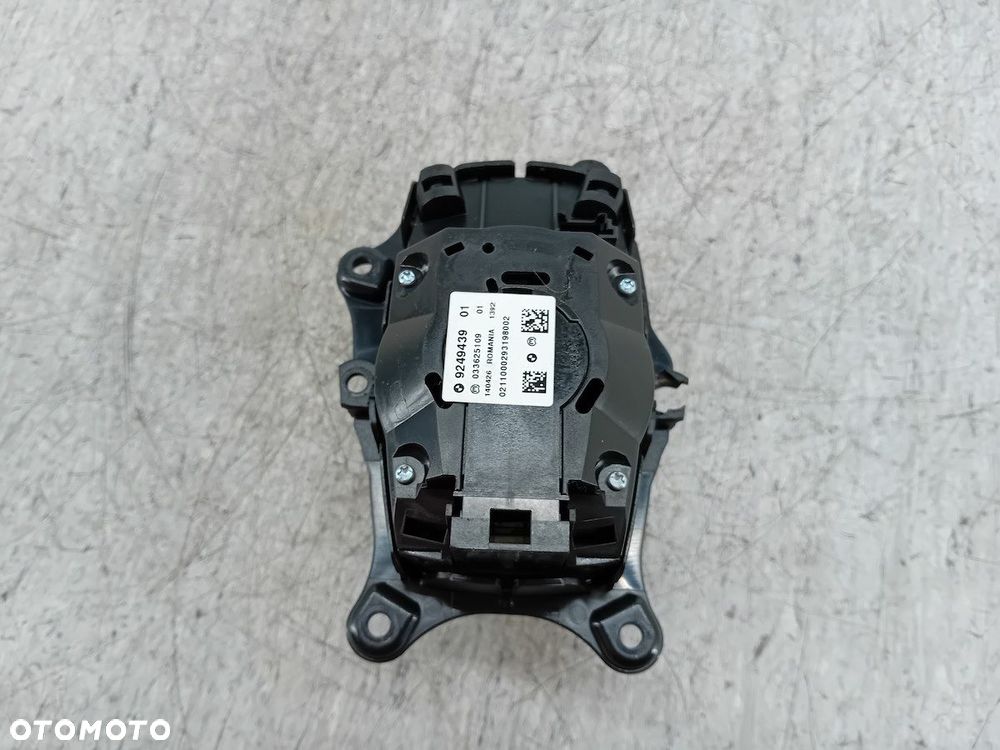 PANEL STEROWANIA RADIA BMW E90 924943901 - 3