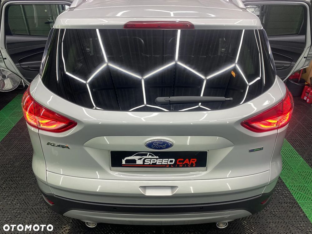 Ford Kuga 1.5 EcoBoost 4x4 Titanium - 37