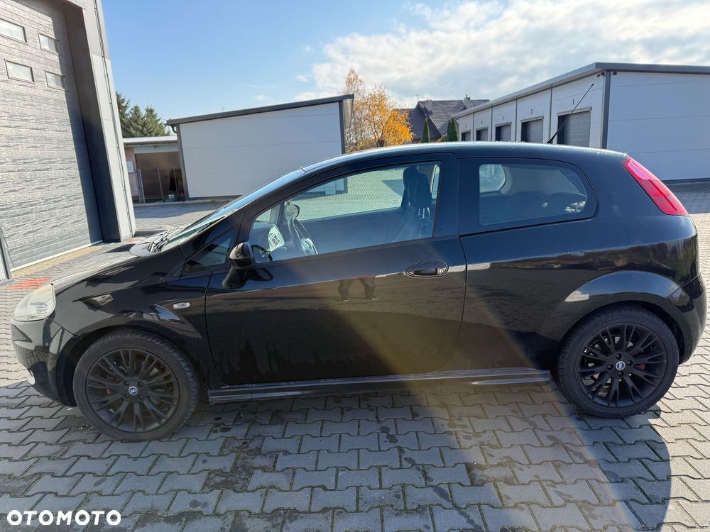 Fiat Grande Punto - 3