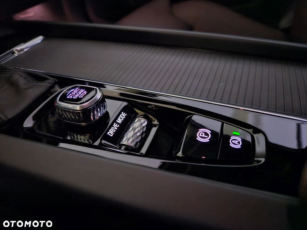 Volvo V60 T5 Geartronic Momentum Pro - 23