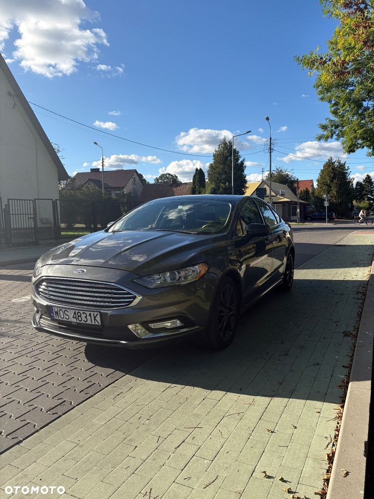 Ford Fusion - 3