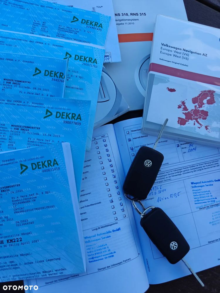 Volkswagen Touran 1.6 TDI DPF Highline - 15