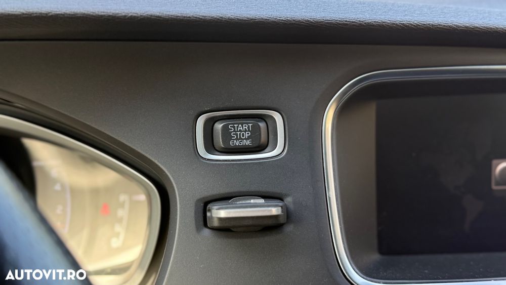 Volvo V40 T3 Aut. Inscription - 15
