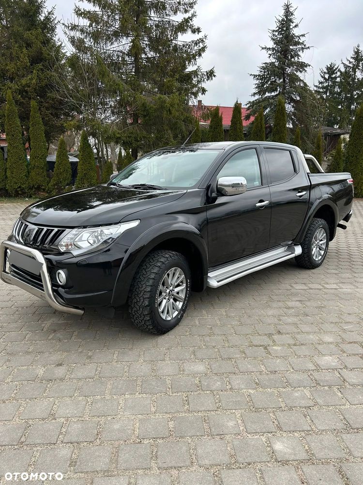 Mitsubishi L200 2.4 d DC Instyle Premiere Edition - 2