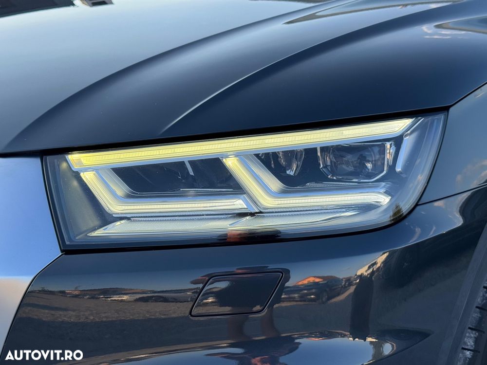Audi Q5 40 TDI quattro S tronic sport - 36