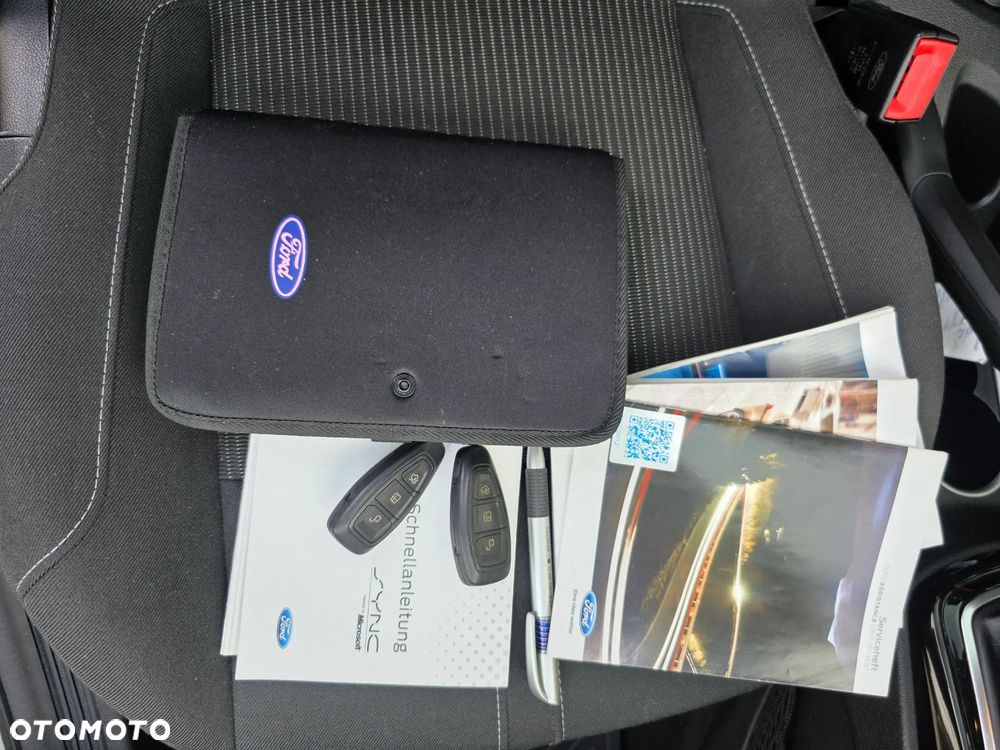 Ford B-MAX 1.0 EcoBoost Titanium X - 21
