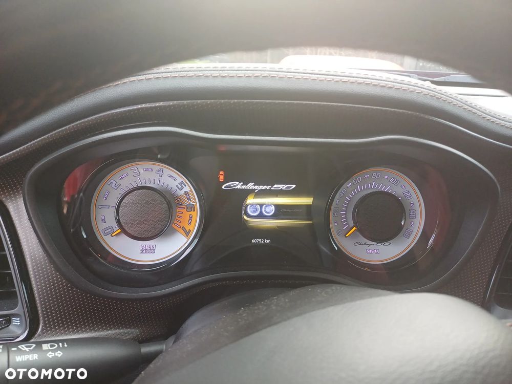 Dodge Challenger 5.7 R/T Shaker - 23