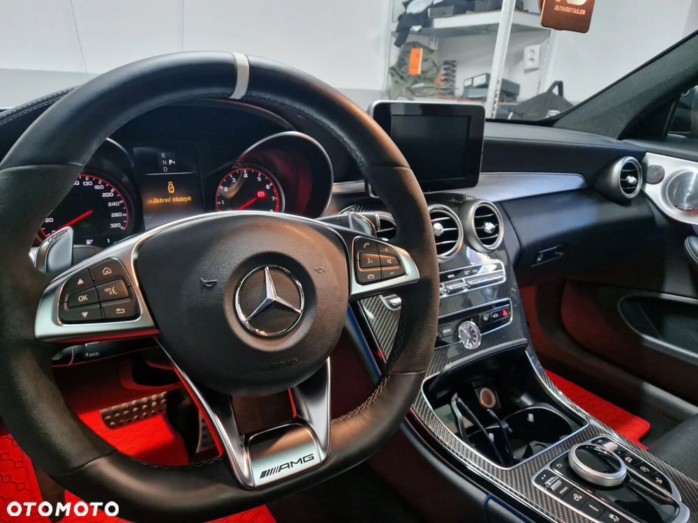 Mercedes-Benz Klasa C AMG 63 S AMG Speedshift MCT 9G - 24