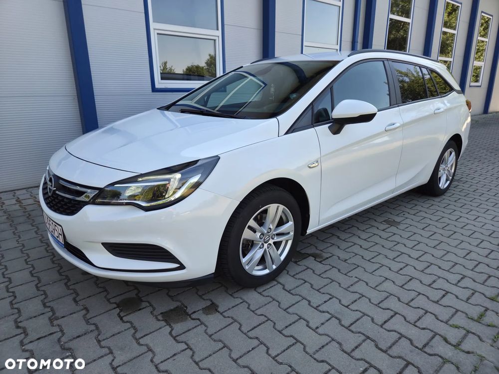Opel Astra 1.4 T Elite - 2