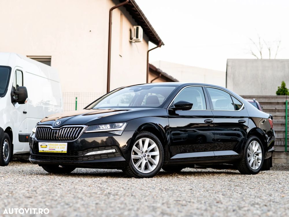 Skoda Superb 2.0 TDI DSG Style - 2