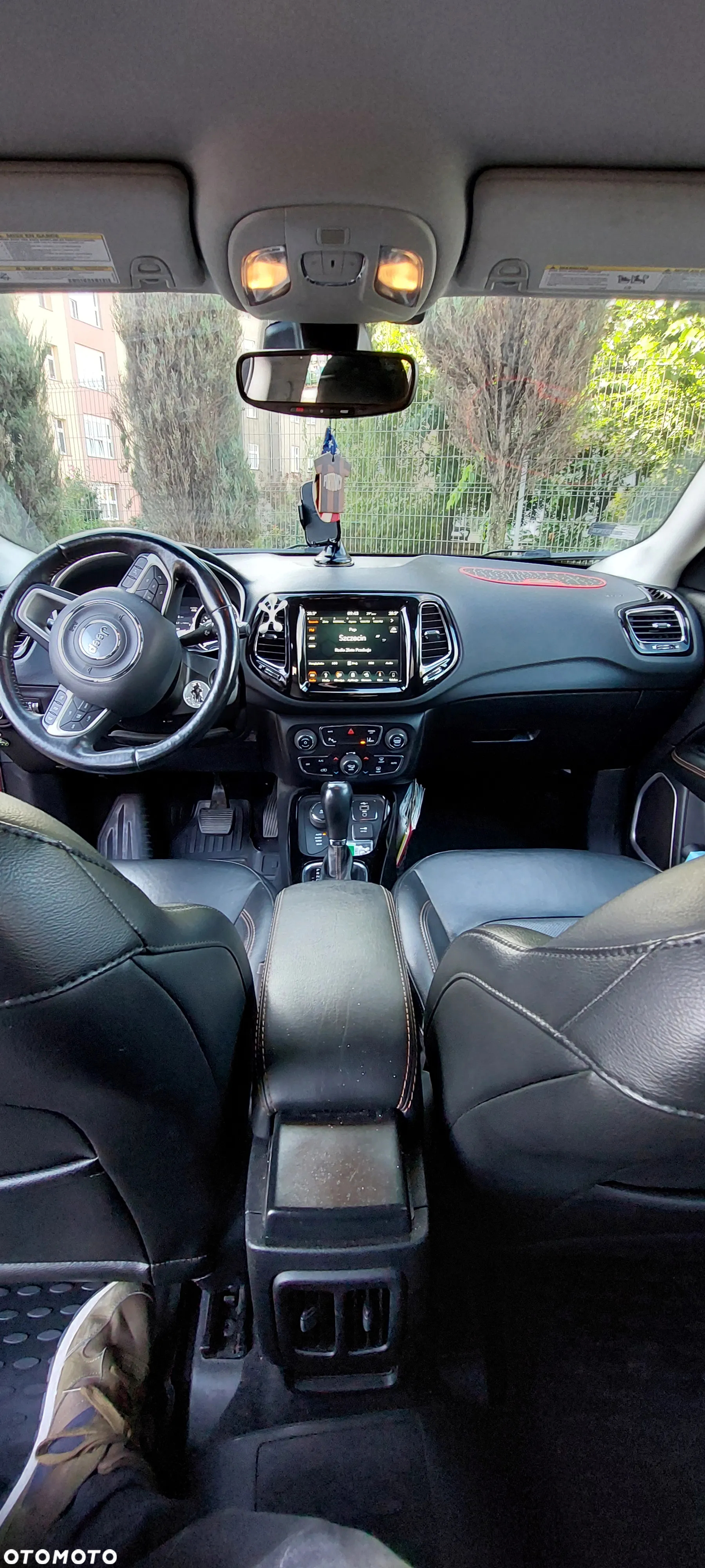 Jeep Compass - 9