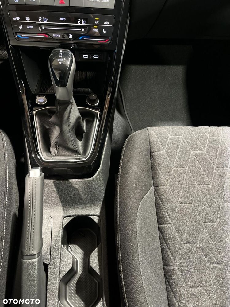 Volkswagen T-Cross - 20