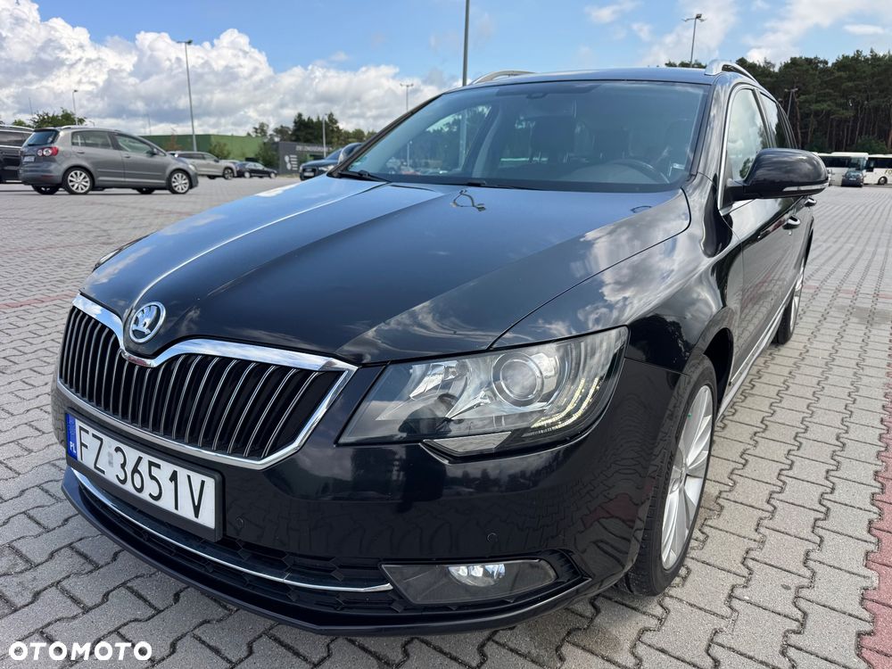 Skoda Superb 2.0 TDI Elegance DSG - 5