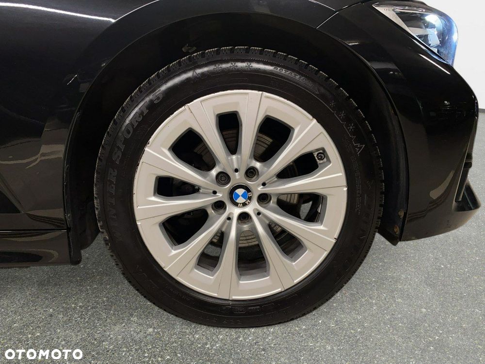 BMW Seria 3 - 11